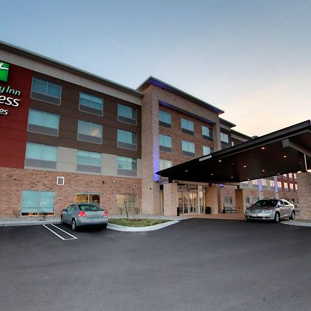 Holiday Inn Express & Suites - Detroit Northwest - Livonia By Ihg Exterior foto