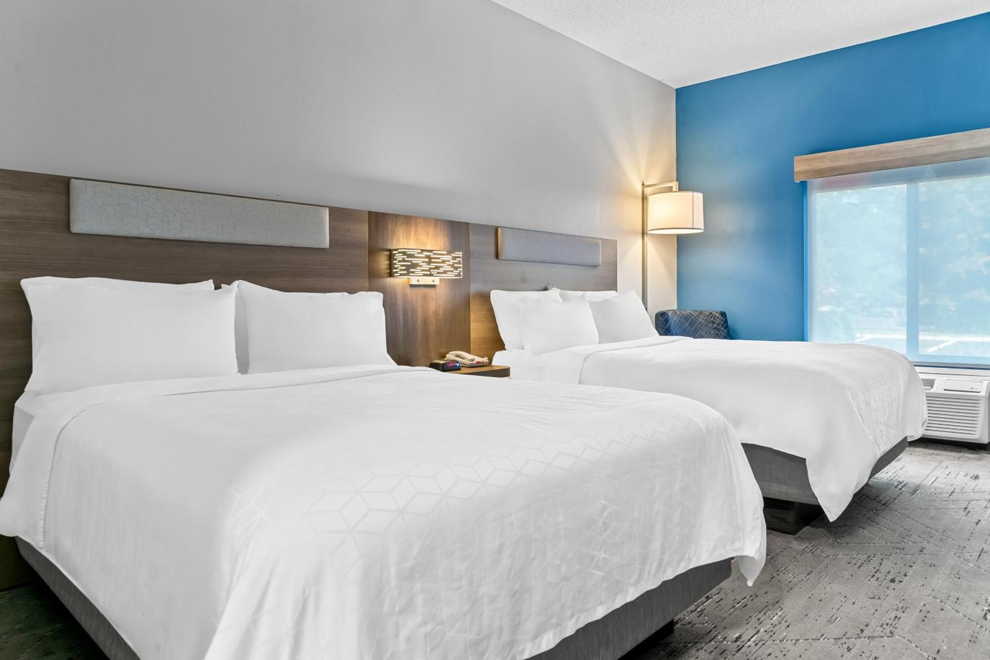 Holiday Inn Express & Suites - Detroit Northwest - Livonia By Ihg Exterior foto